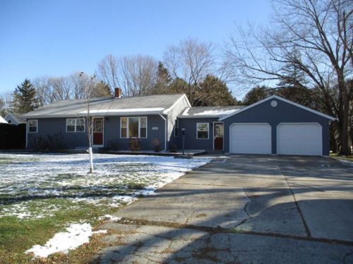 14705 Redwood St, Maribel, WI 54227-9567