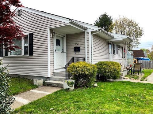 1025 Reservoir Ave, Bridgeport, CT 06606-2920