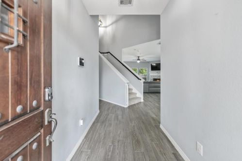 1077 Shadow Glenn Dr, Conroe TX  77301-2256 exterior