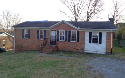 715 Forest St, Lewisburg, TN 37091-3744