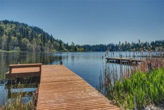 17414 Lake Desire Dr, Seattle, WA 98058-9500
