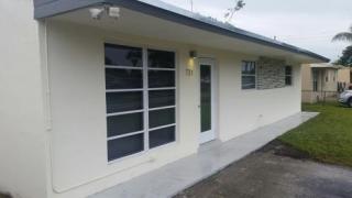 731 70th Ter, Hollywood, FL 33024-7311