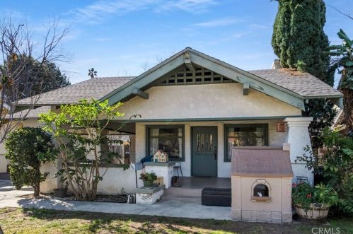 3728 Bandini Ave, Riverside, CA 92506-1206