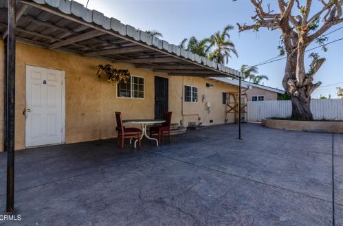 944 Saratoga St, Oxnard CA  93035-1543 exterior