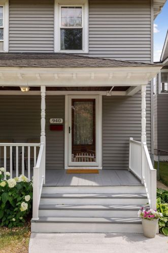 940 Dayton Ave, Saint Paul, MN 55104-6544