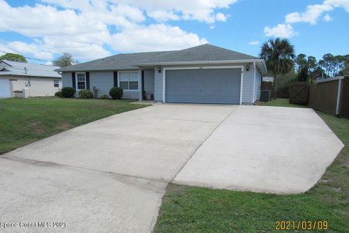 6619 Dixie Ave, Cocoa, FL 32927-2419
