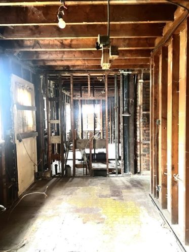 1113 Norwood St, Mckeesport PA  15133-3933 exterior