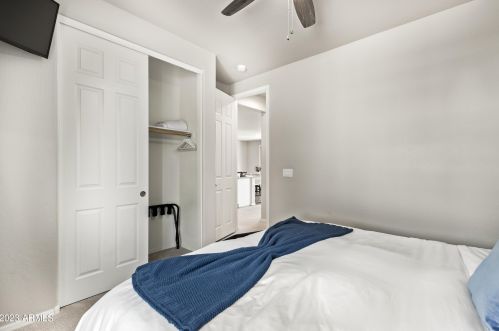 4009 79th Dr, Phoenix AZ  85043-3502 exterior