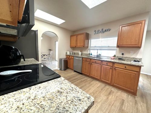 2062 Floresta Dr, Fort Pierce FL  34984-4706 exterior
