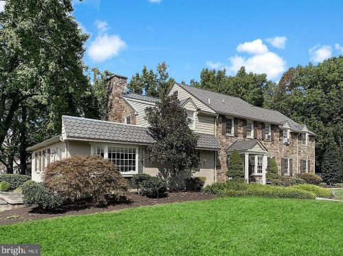 221 Joseph St, Norristown, PA 19403-3308