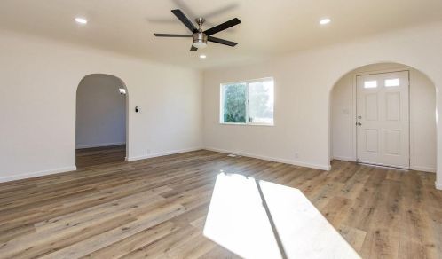1745 Woodland Ave, Modesto CA  95358-1360 exterior