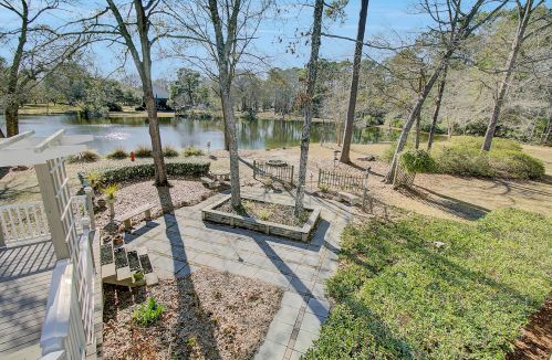 6135 Highway 165, Ravenel, SC 29470-5559