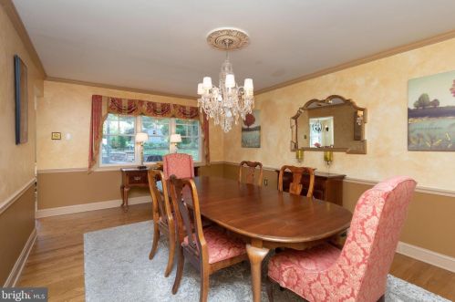 258 Aldrin Dr, Prospectville PA 19002-4101 exterior