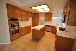 16381 Cool Breeze Ct, Riverside CA  92503-0507 exterior