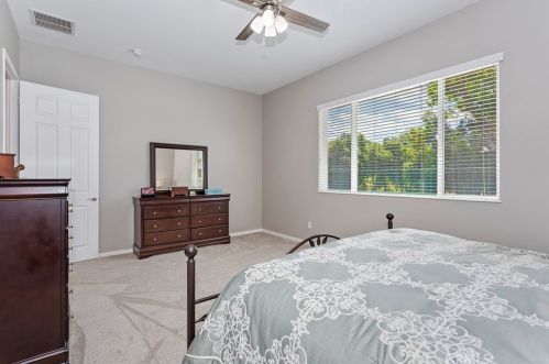 991 Gleneagles Rd, Beaumont CA  92223-8525 exterior