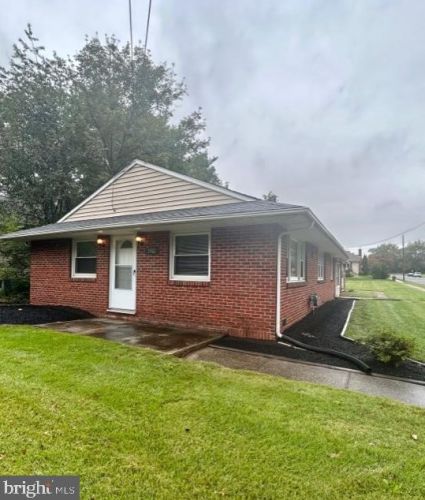 1512 Glassboro Rd, Wenonah, NJ 08090-1603