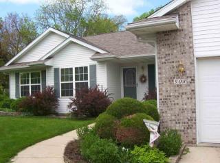 508 Windam Dr, Twin View Heights, IA 52333-9254