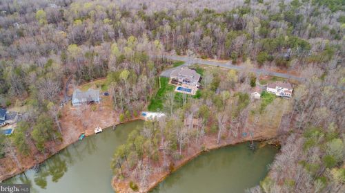 7905 Waterford Dr, Spotsylvania VA  22551-2204 exterior