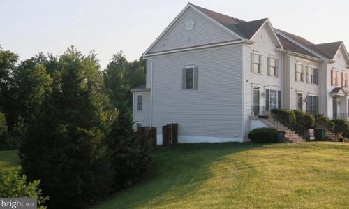12906 Hyannis Ln, Woodbridge, VA 22193-4962