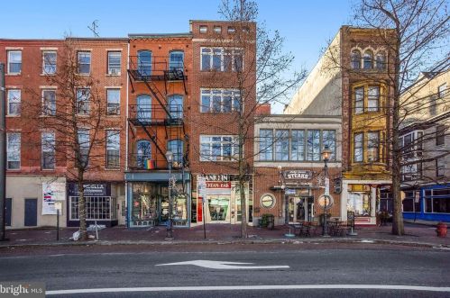 112 Market St, Philadelphia PA  19106-3006 exterior