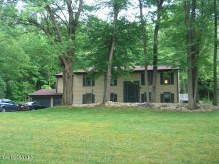 13 14th St, Danville, PA 17821-7771