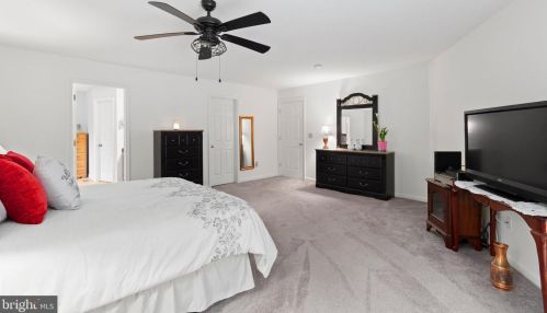 713 Eastover Pkwy, Locust Grove VA  22508-5219 exterior