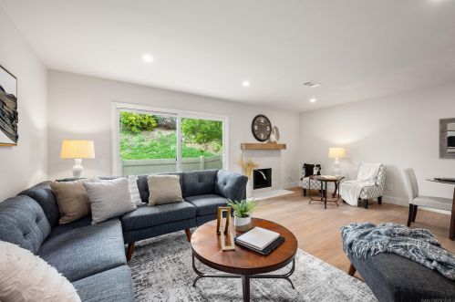 11314 Matinal Cir, San Diego CA  92127-1234 exterior