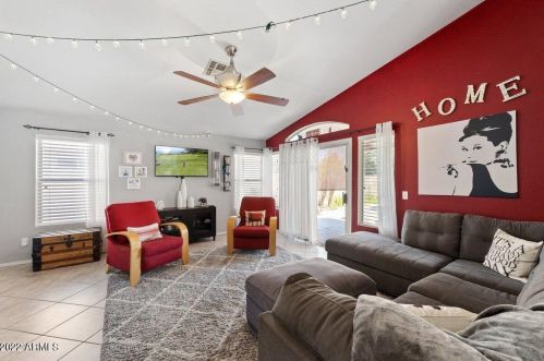 173 Caroline Ln, Chandler, AZ 85225-7023