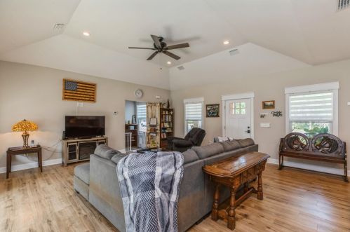 193 Michaelmas Cir, Defuniak Springs FL  32433-6934 exterior