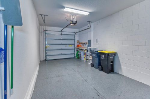 1042 Harbor Ridge Dr, Kissimmee FL  34759-6208 exterior