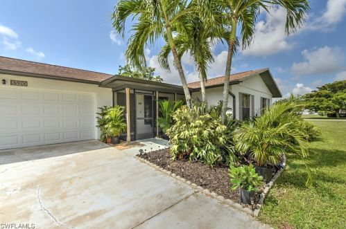 1320 1st Ter, Cape Coral, FL 33909-2641