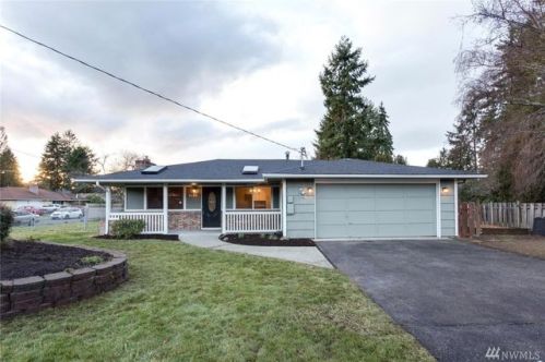 9124 Hipkins Rd, Lakewood, WA 98498-4637