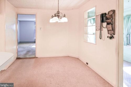 409 4th St, Laurel DE  19956-1505 exterior