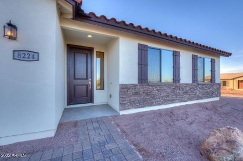 3310 335th Dr, Tonopah, AZ 85354