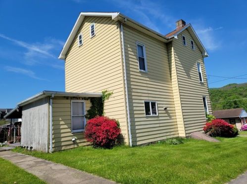 633 Washington St, Bolivar, PA