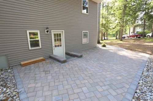 64 Green Rd, West Nyack NY  10994-2602 exterior