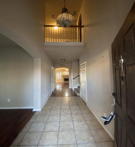 912 Lake Hollow Dr, Oak Point, TX 75068-8408