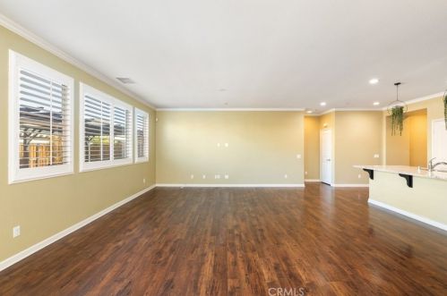 29342 Fall Classic, Lake Elsinore CA  92530 exterior