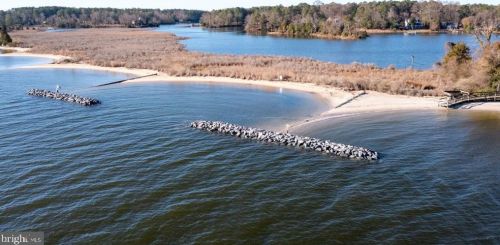 84 Cove Ln, Montross VA  22520-4026 exterior