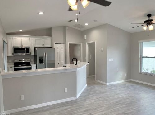 2785 27th Ave, Naples FL  34120-0434 exterior