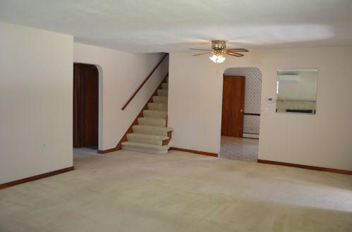 1351 Strawn Ave, New Kensington PA  15068-5735 exterior