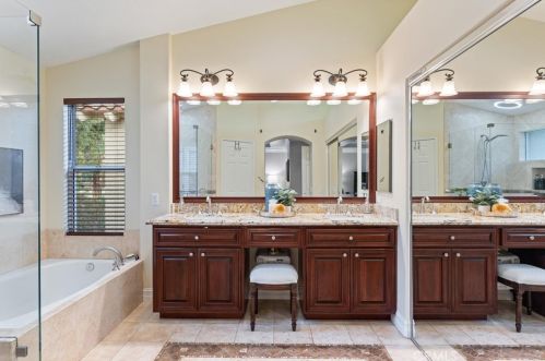 2741 Timmons, Tustin CA  92782-1325 exterior