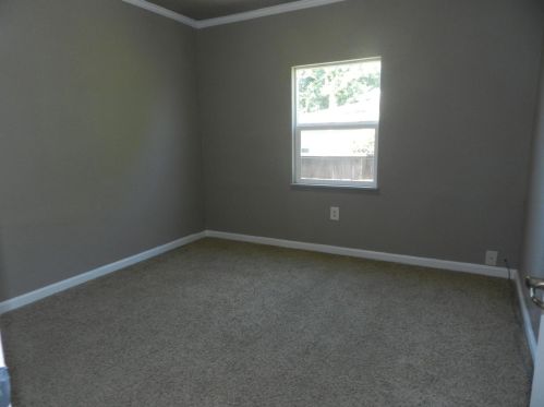 1340 Joseph St, Livingston CA  95334-1626 exterior