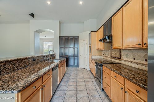 5330 Angela Dr, Scottsdale AZ 85254-6409 exterior