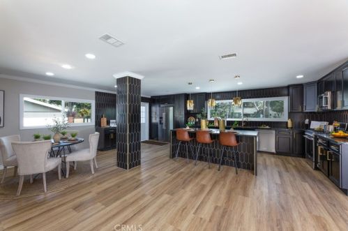 3841 Pacific Ave, Long Beach CA  90807-3227 exterior