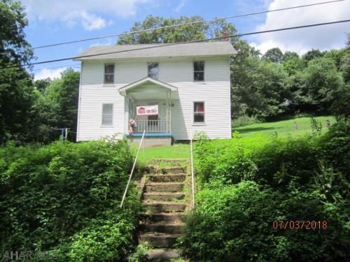 223 Bridge St, Westover, PA