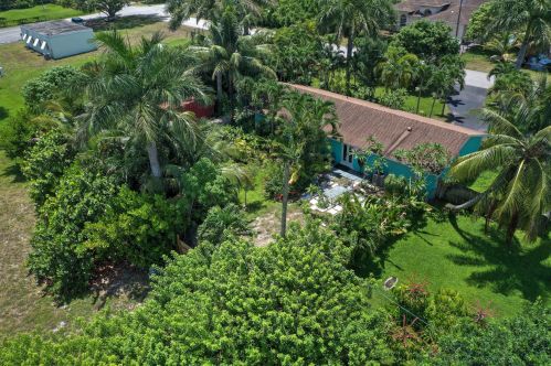 1455 Shannondale Rd, West Palm Beach FL  33406-3233 exterior