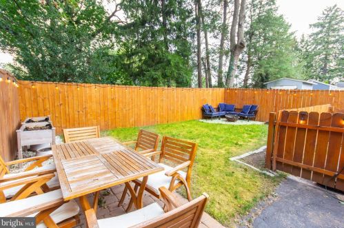 38 Jefferson St, Norristown PA 19405-1515 exterior