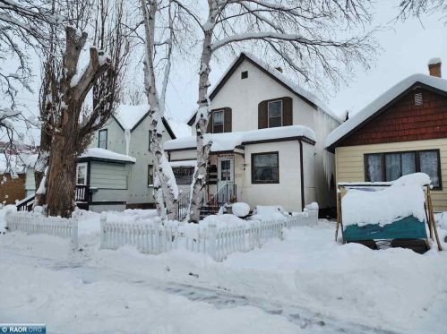 1618 4th Ave, Hibbing, MN 55746-1430