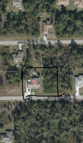 1237 Claremont St, Lehigh Acres, FL 33974-9699